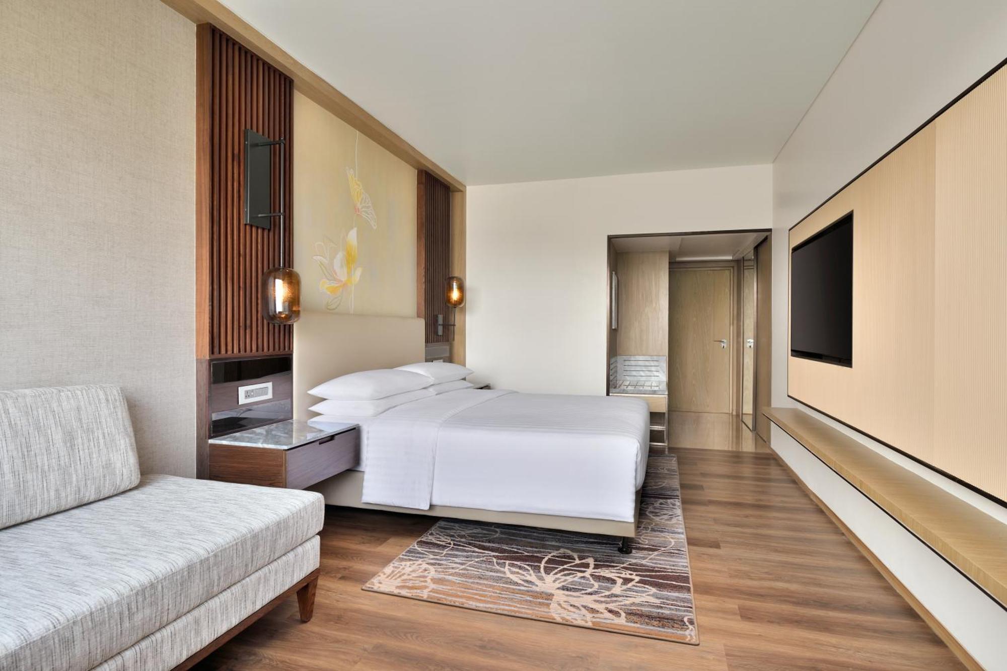 Courtyard By Marriott Gorakhpur Hotel Bagian luar foto